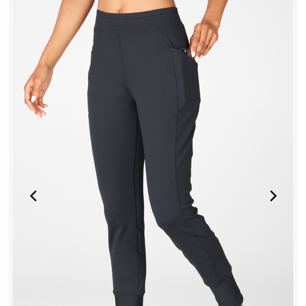 Fabletics Mila Jogger